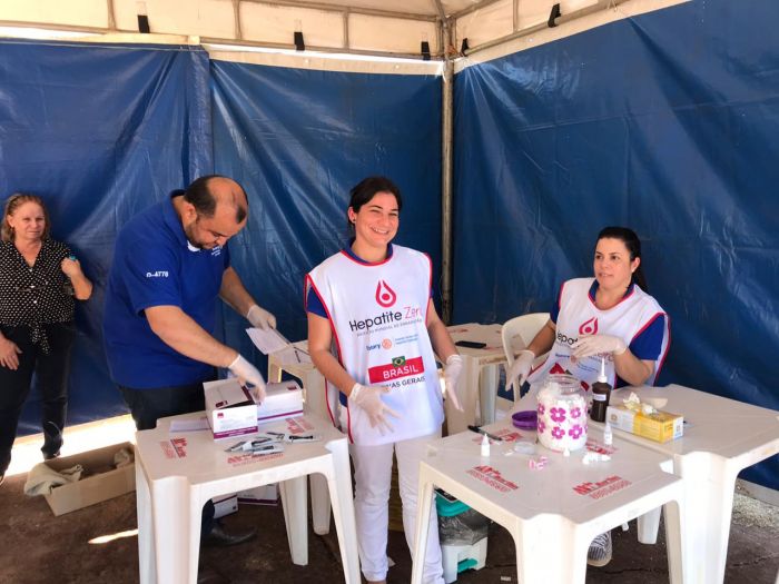 CAMPANHA CONTRA HEPATITE C